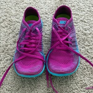 Nike Women's Free 4.0 Flyknit